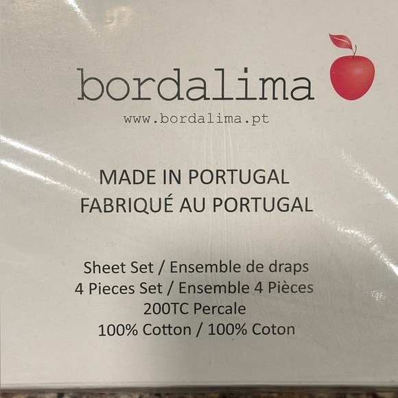 King Sheet Set, Made in Portugal, White sheets with embroidered cuff - Picture 6 of 9